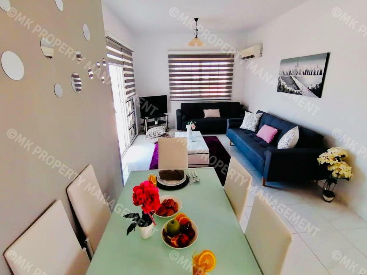 Lysia Sea-View Apartment Larnaca Eksteriør billede